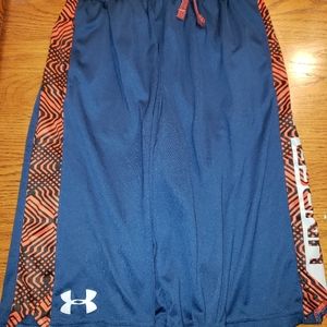 Boys Under Armour Size L Shorts Blue and Orange
